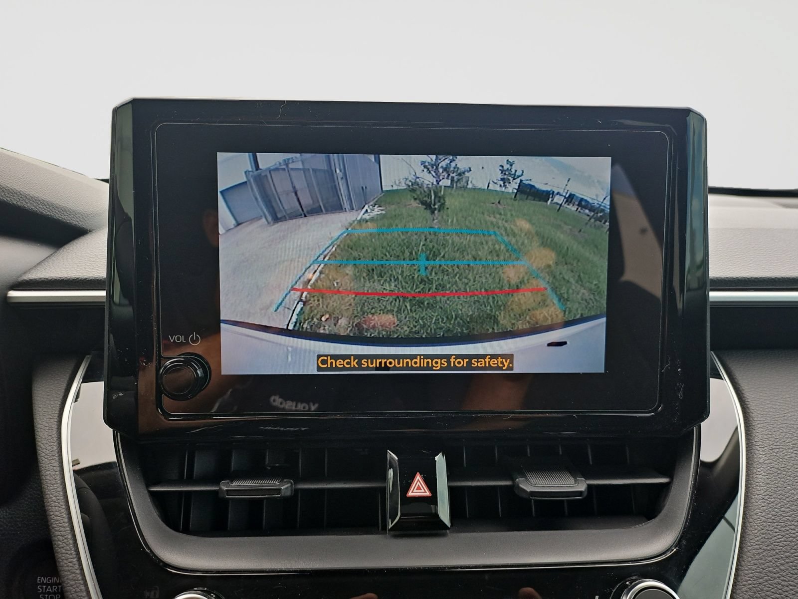 Used 2024 Toyota Corolla Cross LE w/ Moonroof Package FWD image 28