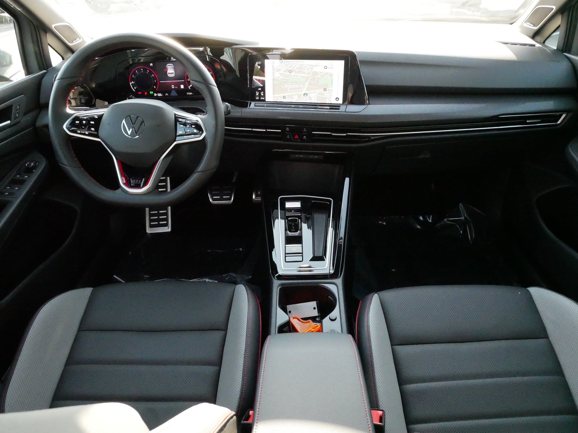 Used 2024 Volkswagen GTI Autobahn FWD image 10