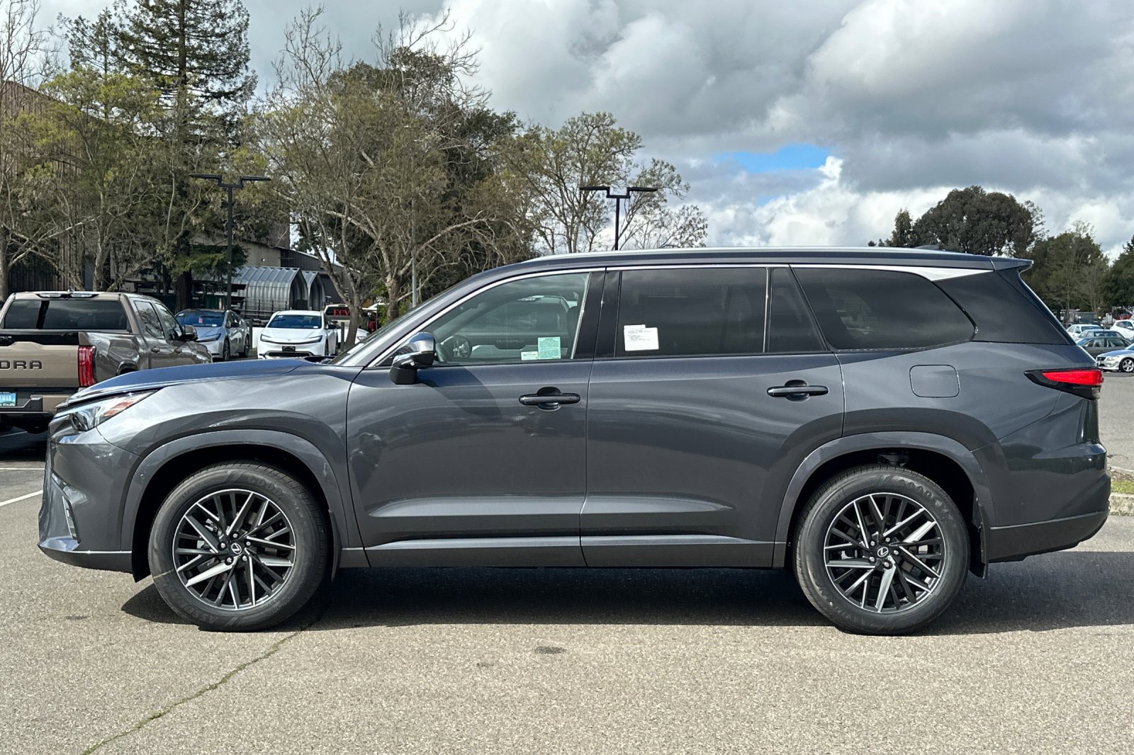 Used 2026 Lexus TX 350 AWD w/ Technology Package image 7