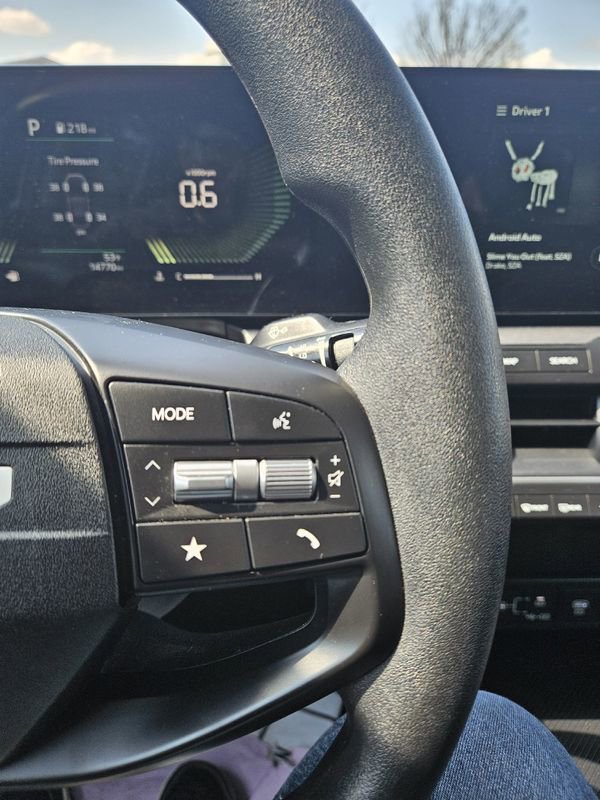 Used 2025 Kia K4 LXS image 15