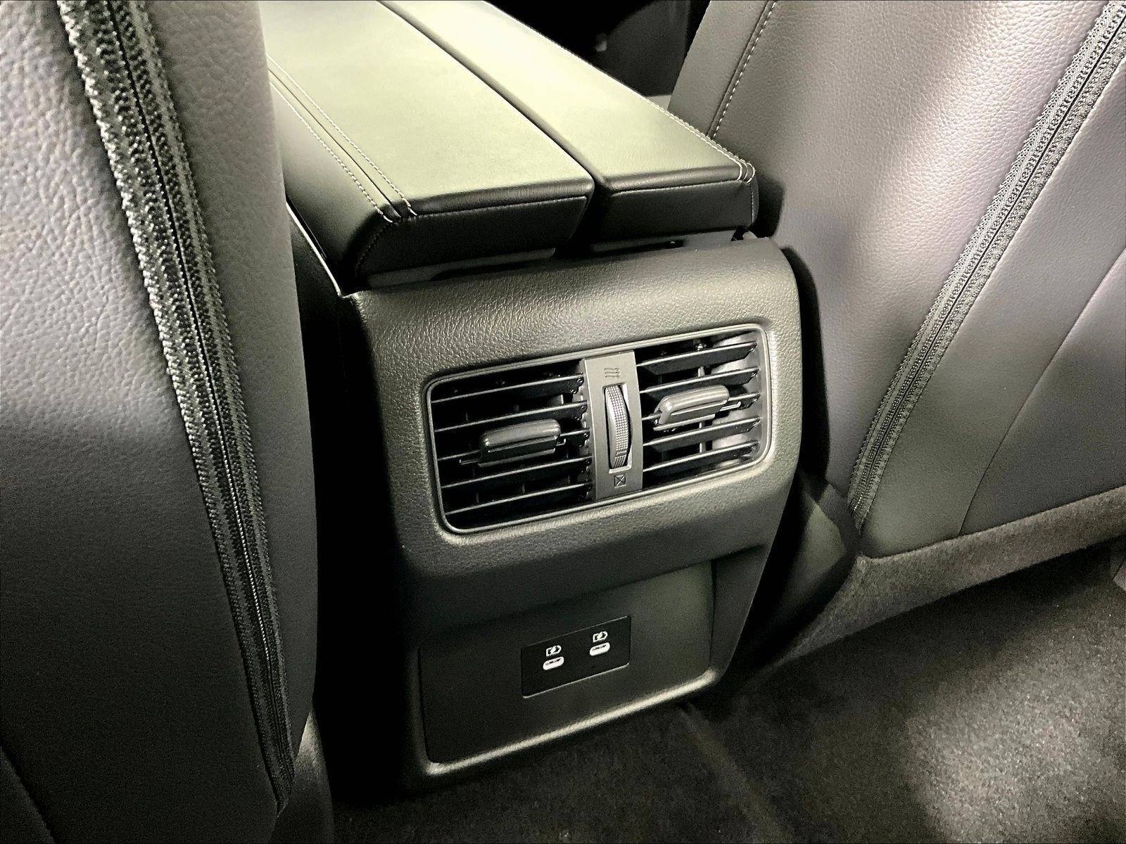 Certified 2025 Nissan Rogue SL AWD/4WD image 10