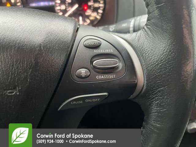 Used 2018 Nissan Pathfinder Platinum image 28