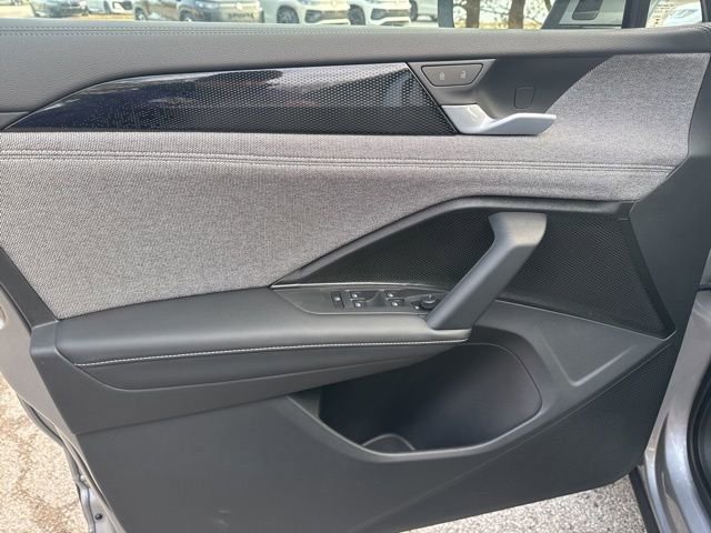 New 2026 Volkswagen Tiguan S image 9