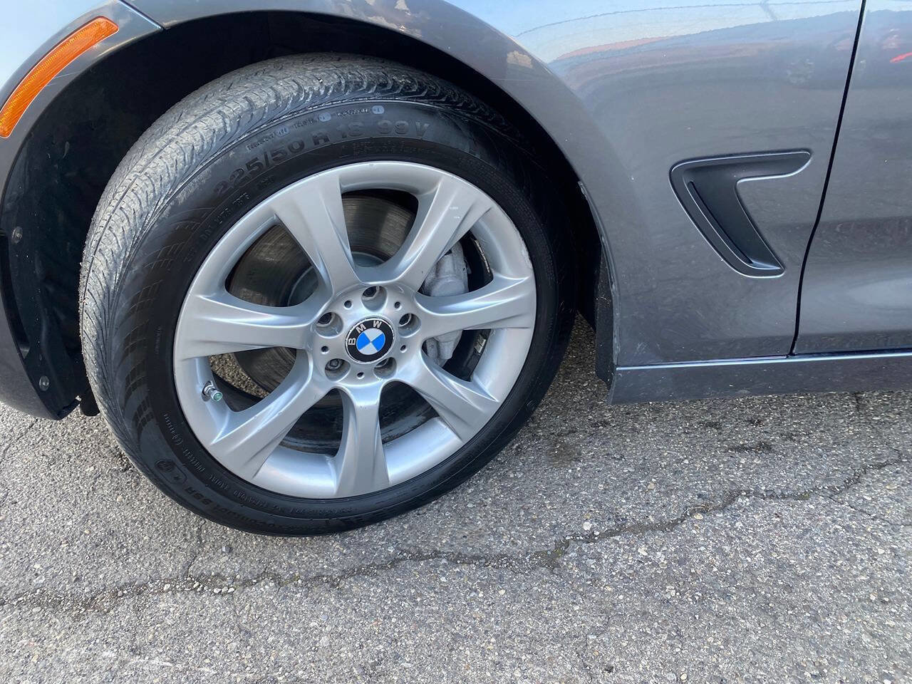 Used 2015 BMW 335i Gran Turismo xDrive AWD/4WD image 10
