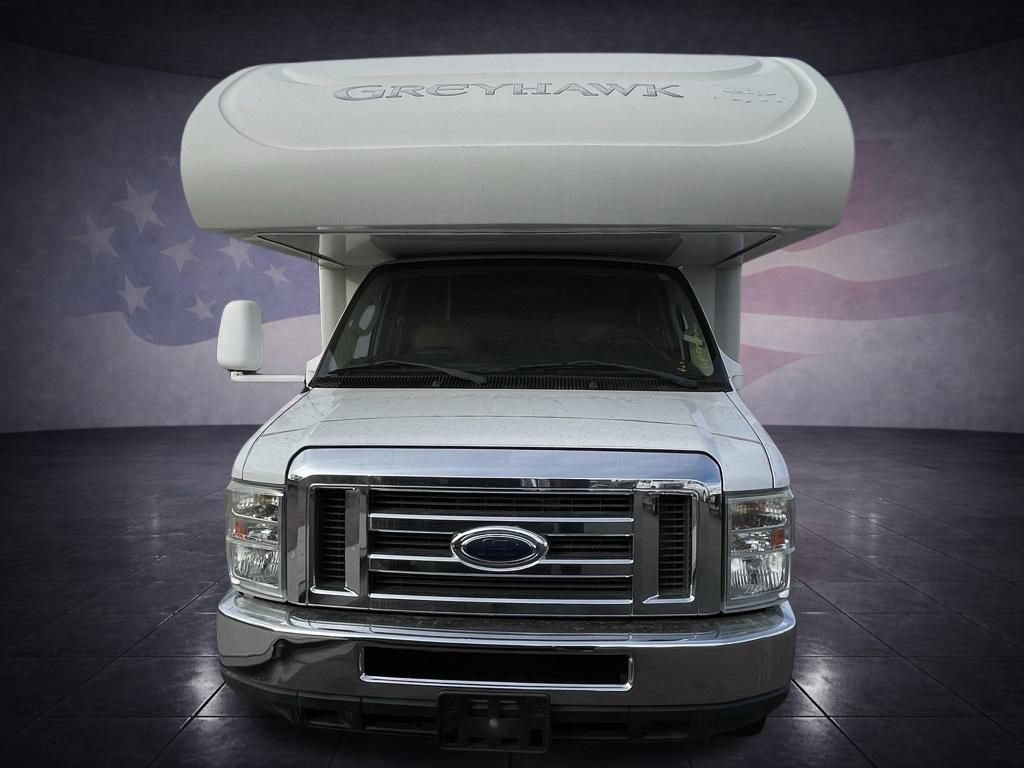Used 2013 Ford E-450 and Econoline 450 Super Duty w/ Motorhome Prep Pkg RWD image 12
