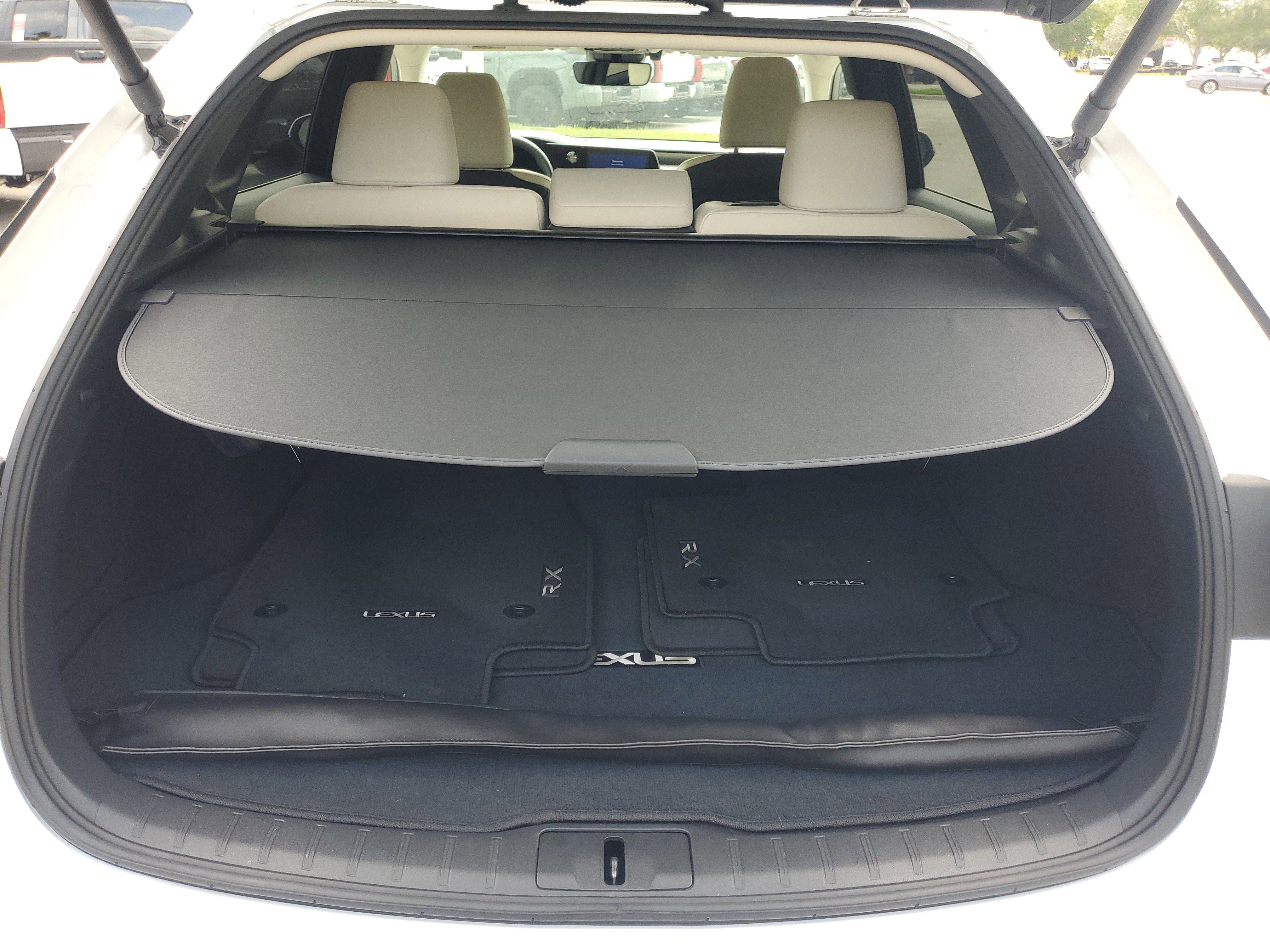 Used 2024 Lexus RX 350 FWD w/ Technology Package image 13