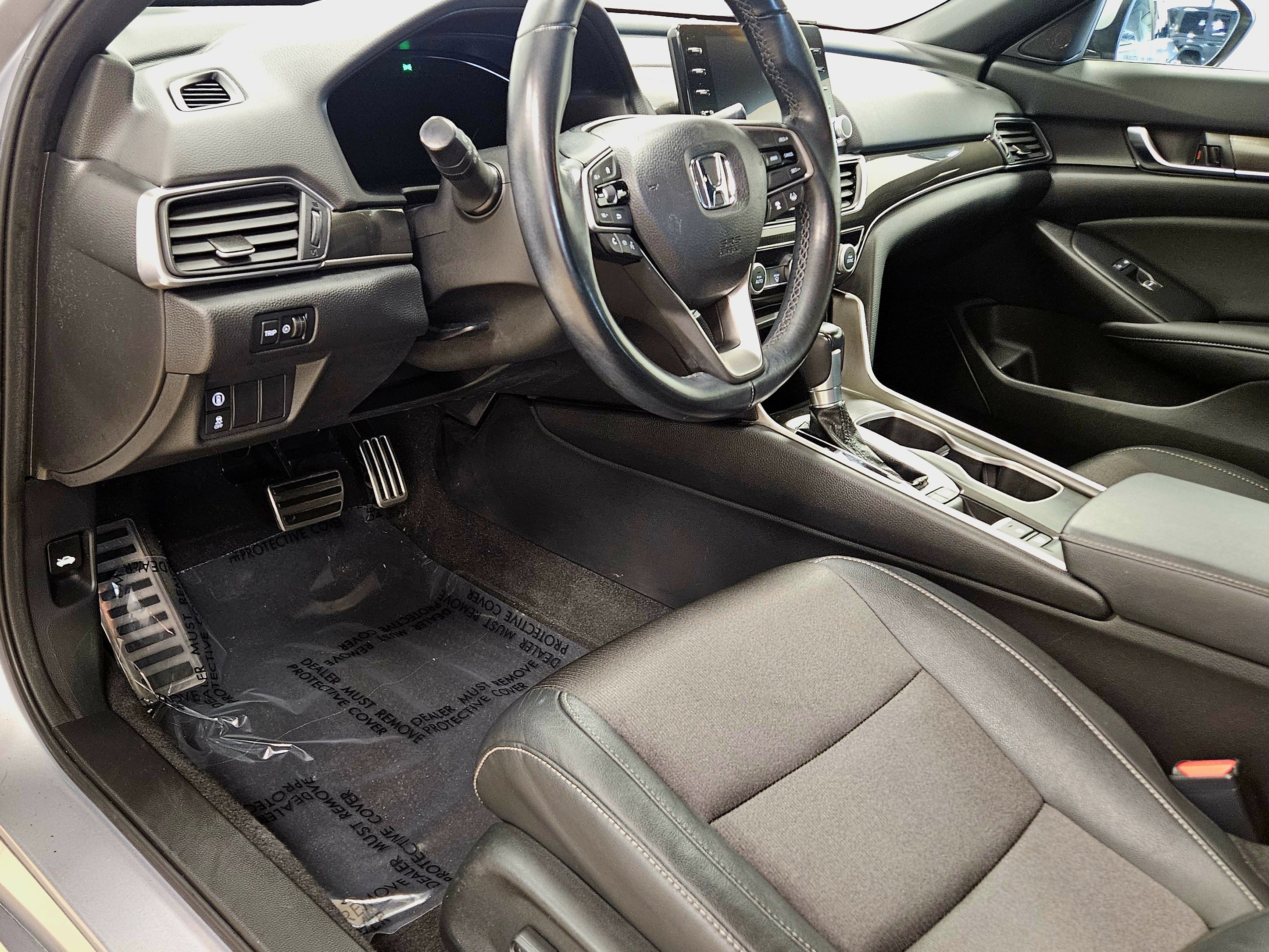 Used 2020 Honda Accord Sport image 31