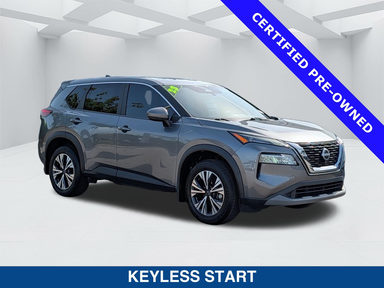 Used 2023 Nissan Rogue SV FWD image 3