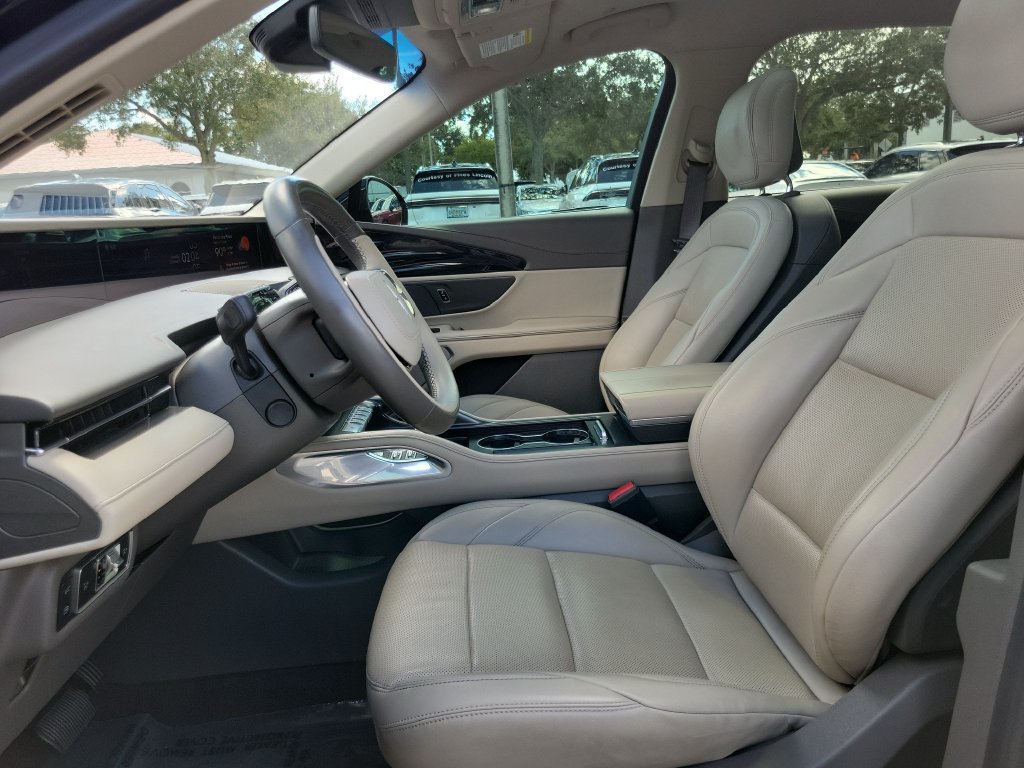 Certified 2024 Lincoln Nautilus Premier w/ Equipment Group 102A AWD/4WD image 11