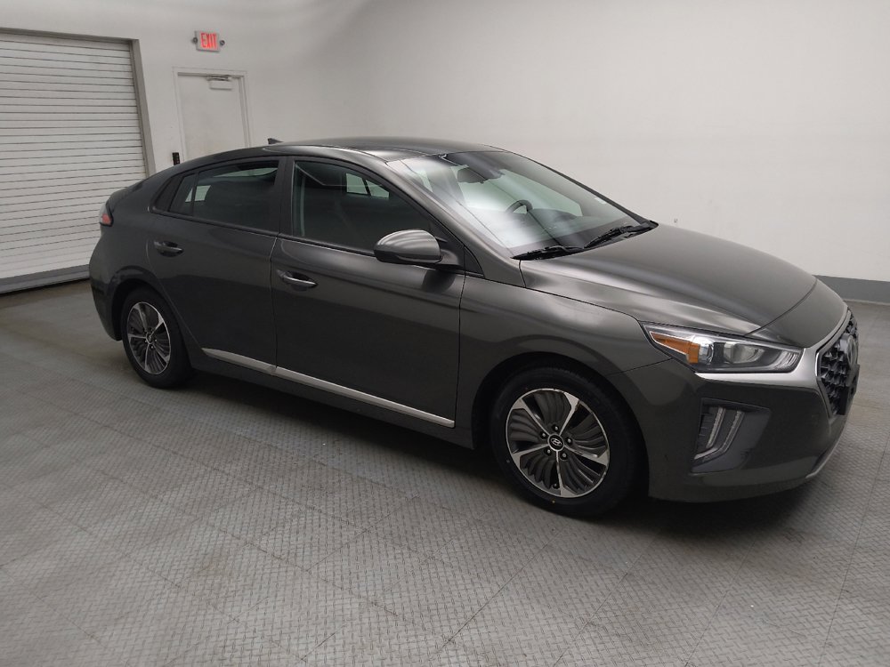 Used 2022 Hyundai Ioniq SE FWD image 11