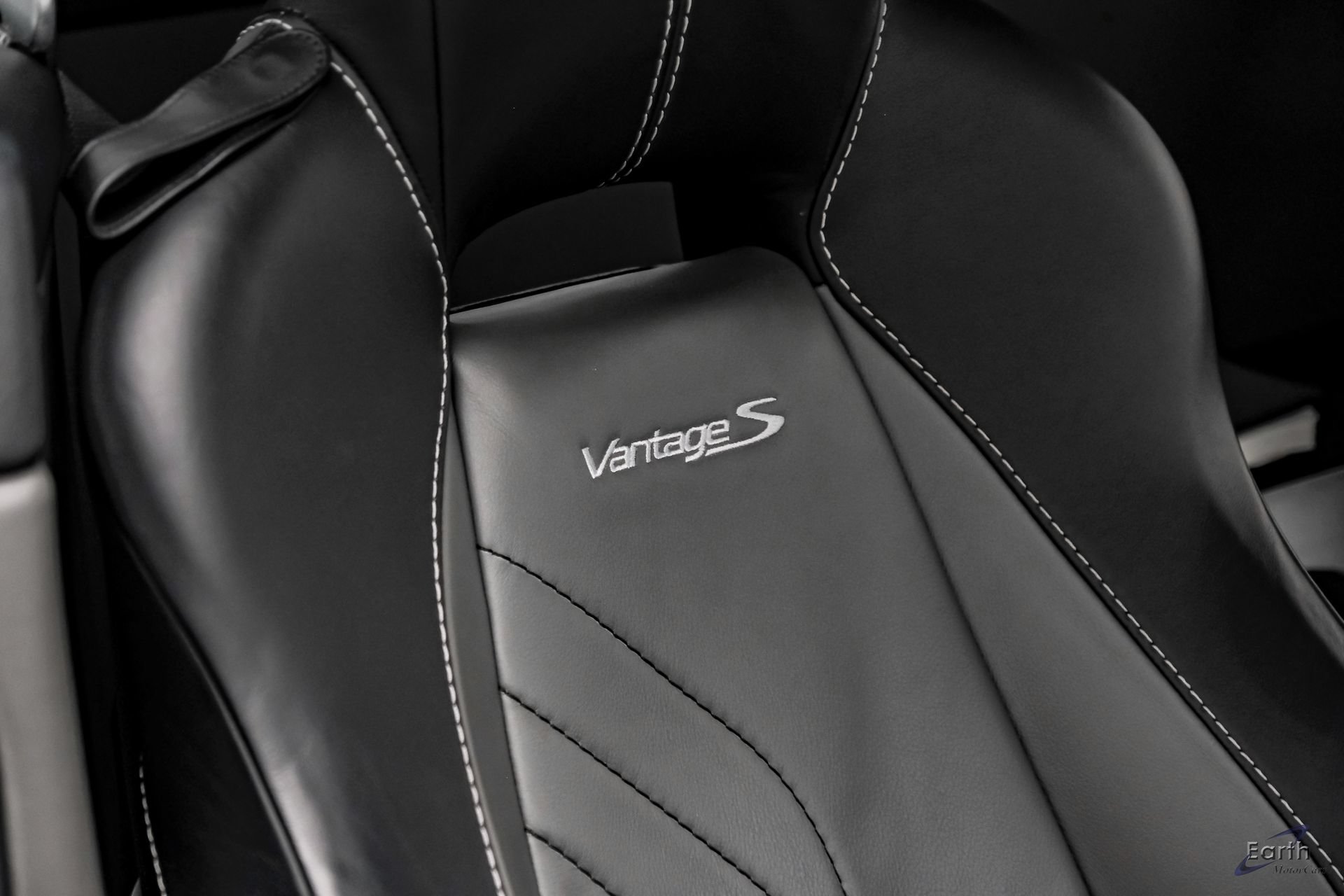 Used 2014 Aston Martin V8 Vantage S RWD image 52