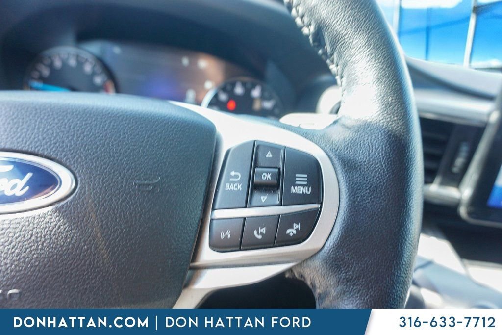 Used 2022 Ford Explorer XLT w/ Equipment Group 202A image 12