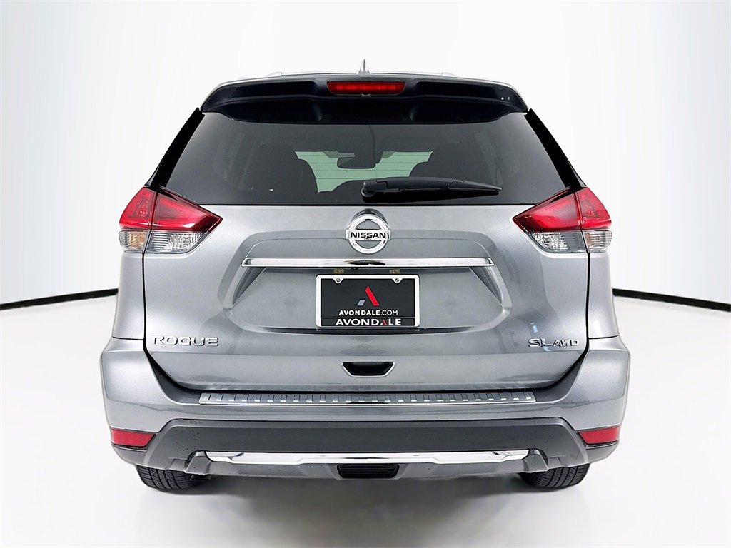 Used 2018 Nissan Rogue SL image 10