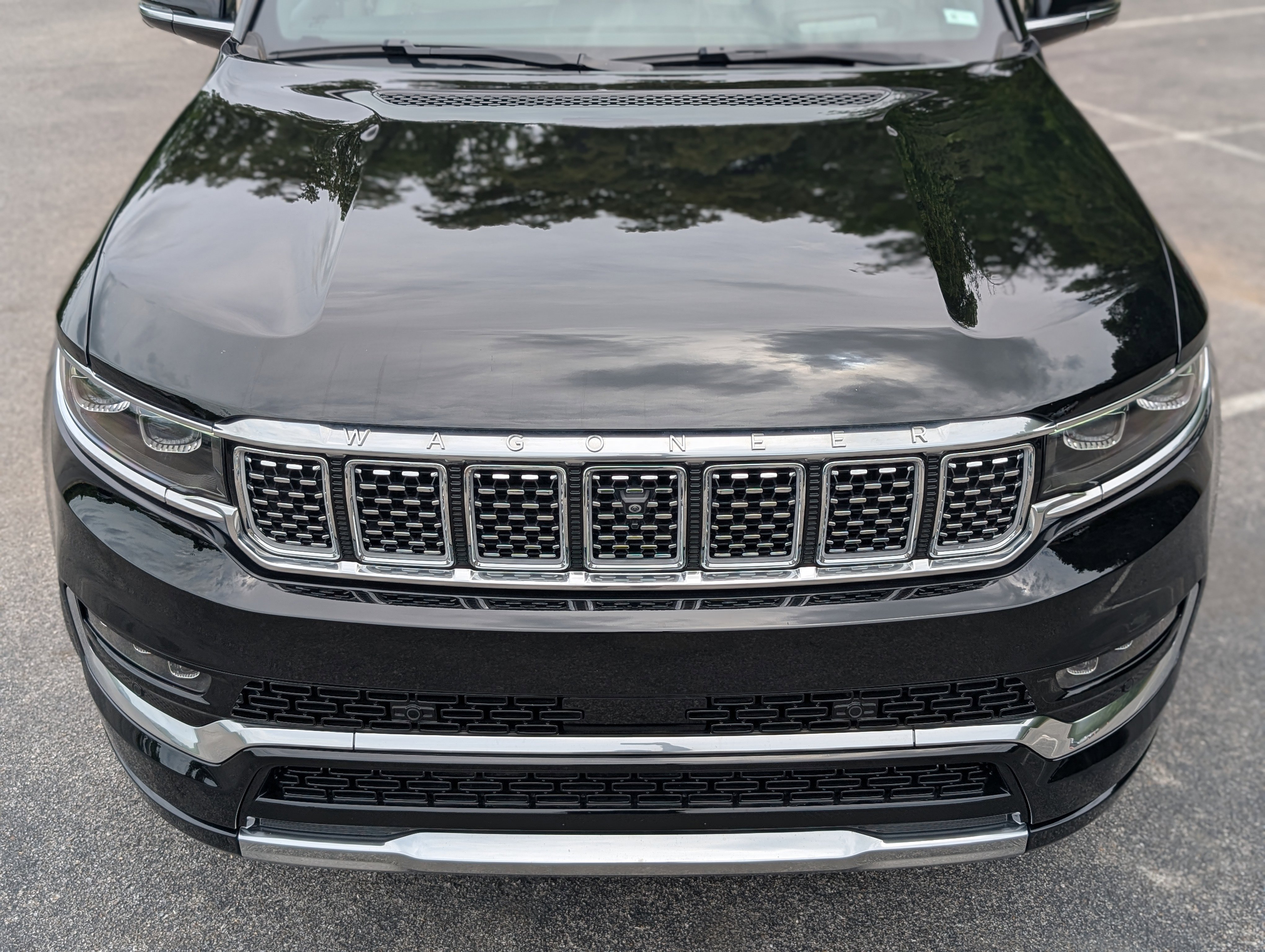 Used 2025 Jeep Grand Wagoneer 4WD image 12