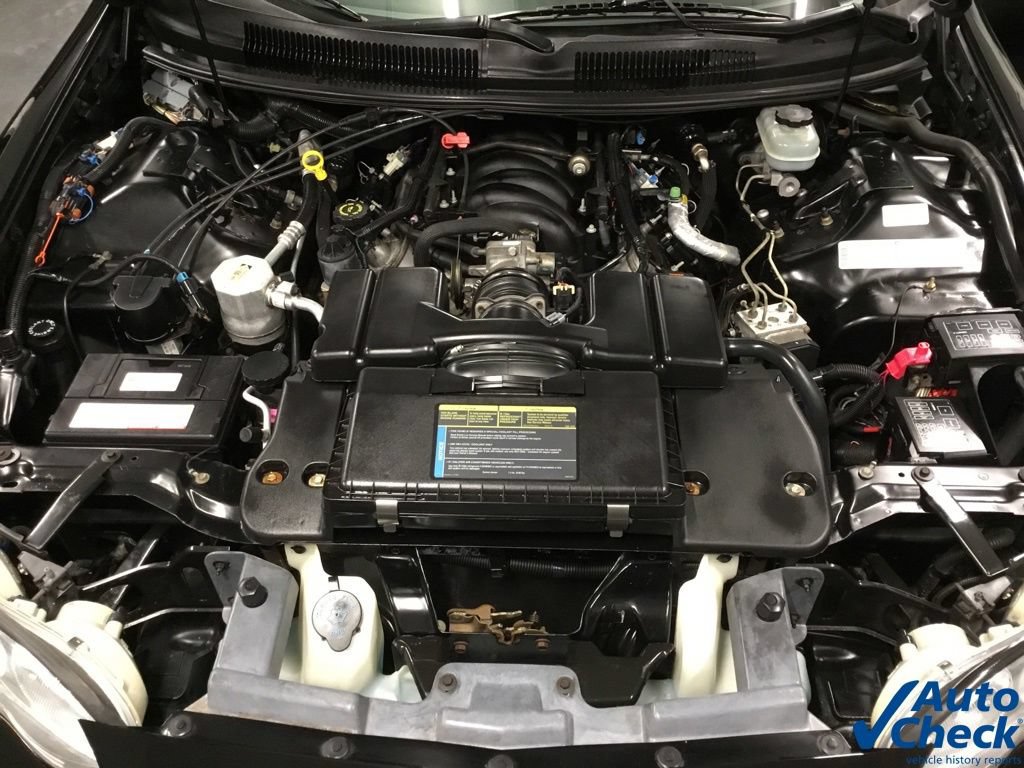 Used 2000 Chevrolet Camaro Z28 w/ Sport Appearance Pkg RWD image 43