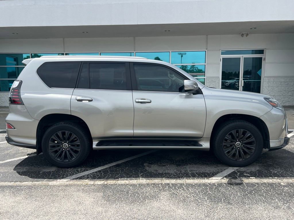 Used 2023 Lexus GX 460 Premium w/ Accessory Package video 2