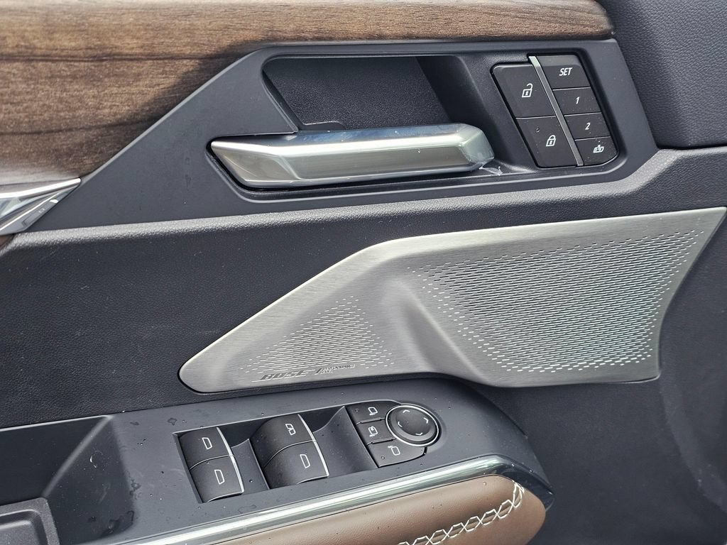 New 2026 GMC Acadia Denali Ultimate AWD/4WD image 24