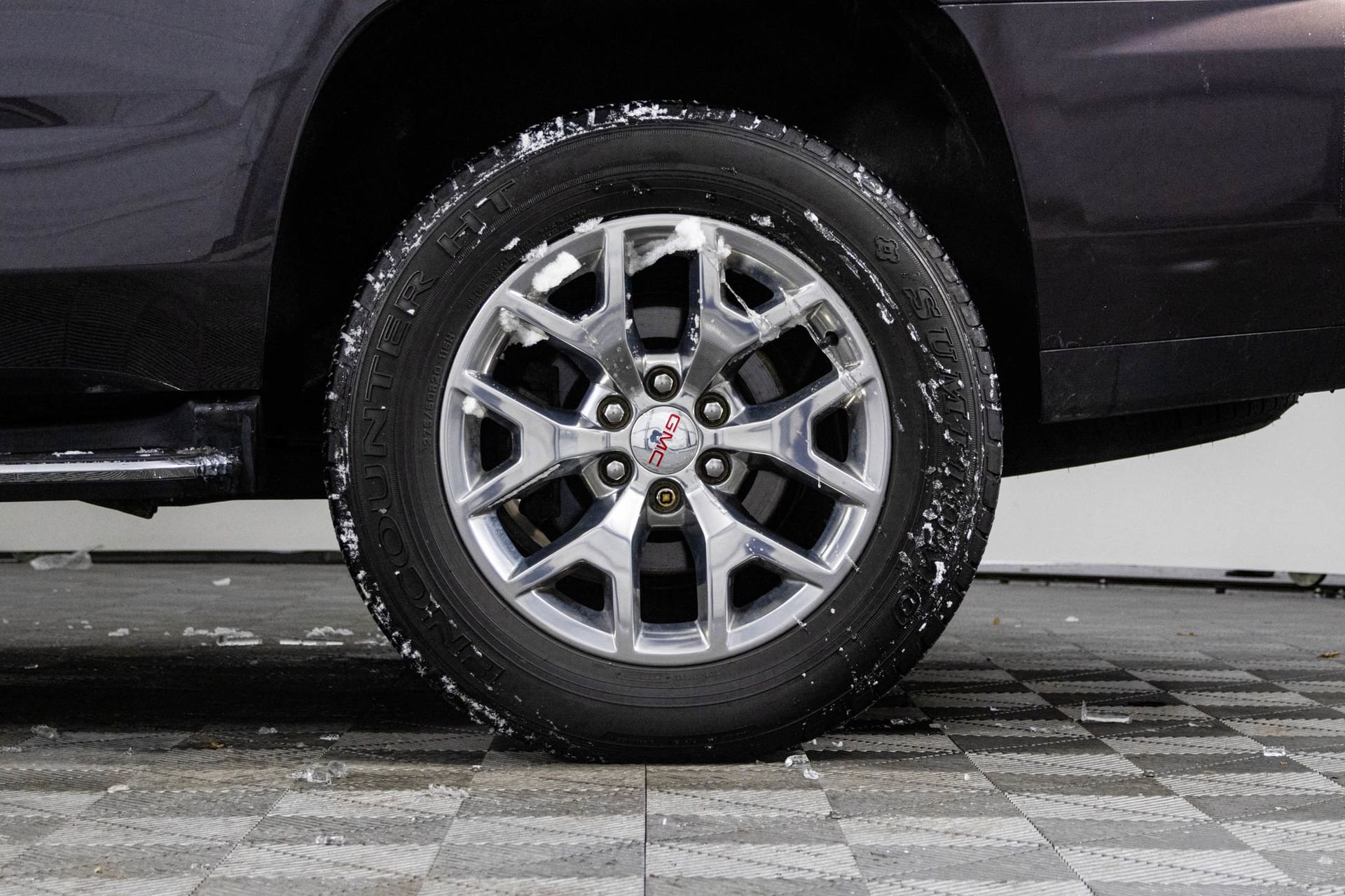 Used 2018 GMC Yukon SLE w/ SLE Value Package image 43