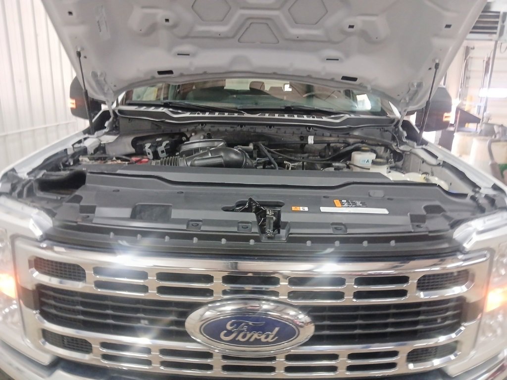 Used 2024 Ford F250 XLT image 7