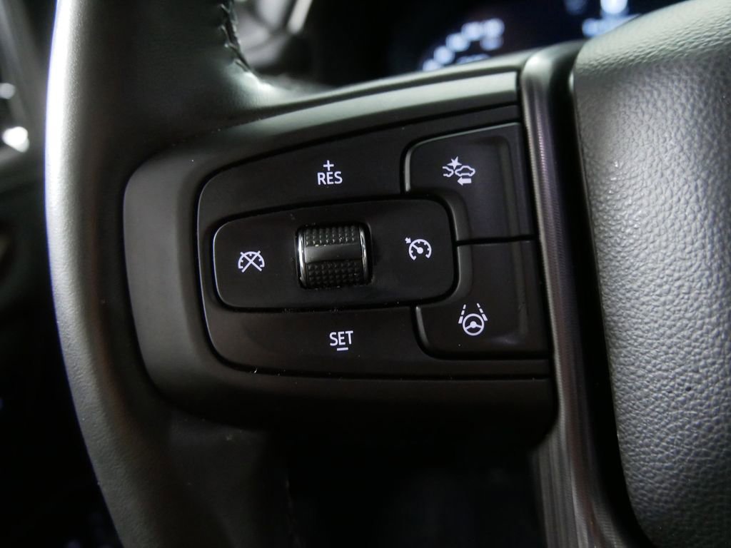 Used 2023 GMC Yukon Denali Ultimate AWD/4WD image 27