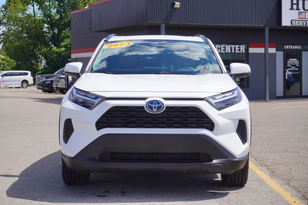 Used 2023 Toyota RAV4 XLE video 2