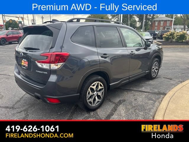 Used 2024 Subaru Forester Premium AWD/4WD image 4