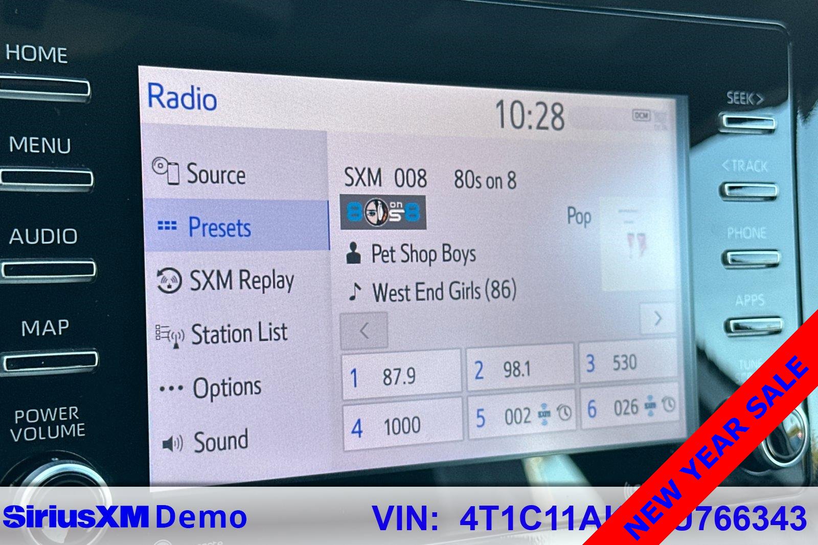 Used 2023 Toyota Camry LE image 27