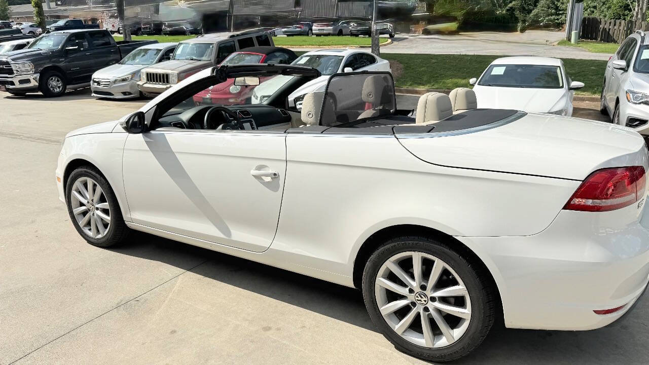 Used 2012 Volkswagen Eos Komfort FWD image 29