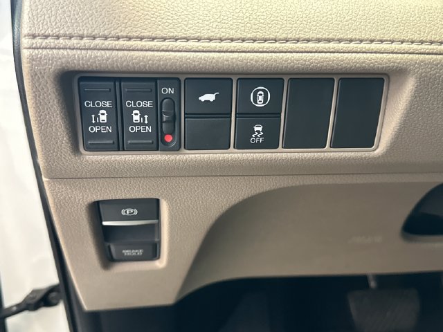 Used 2022 Honda Odyssey EX-L image 22