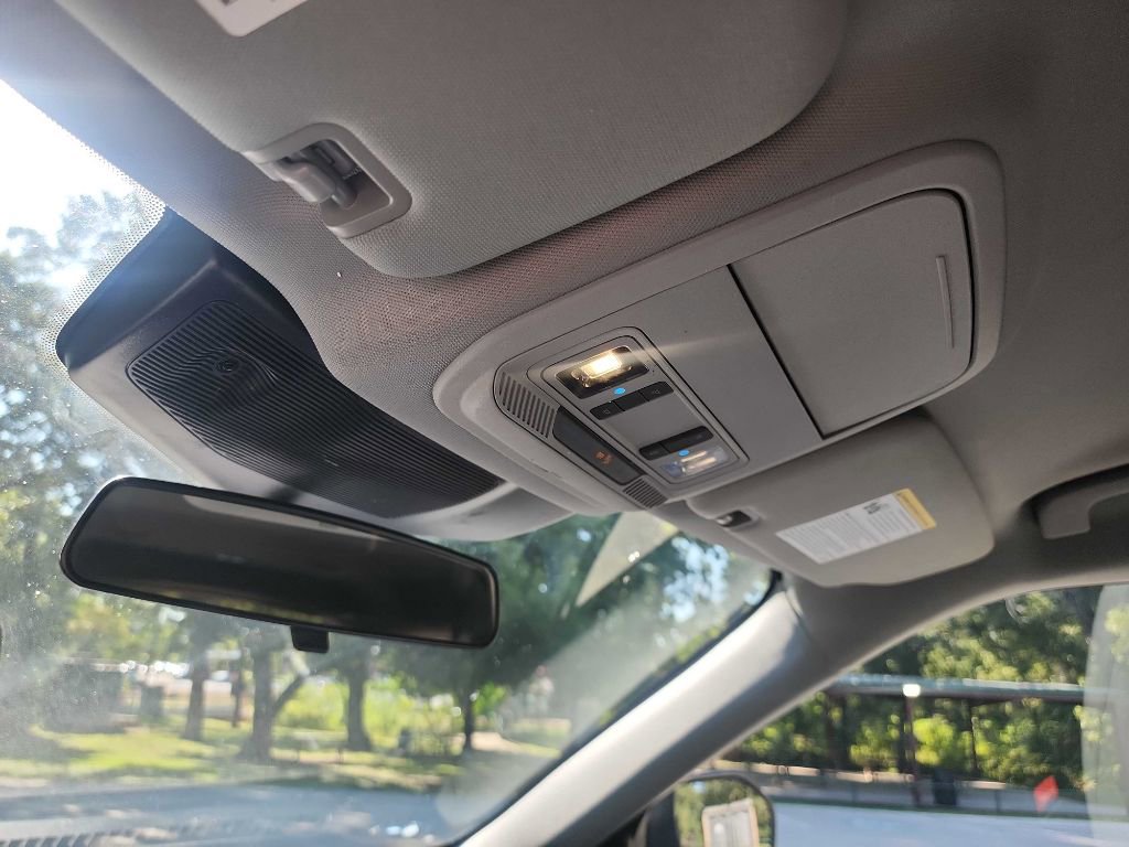 Used 2021 Ford Explorer XLT w/ Equipment Group 202A image 22