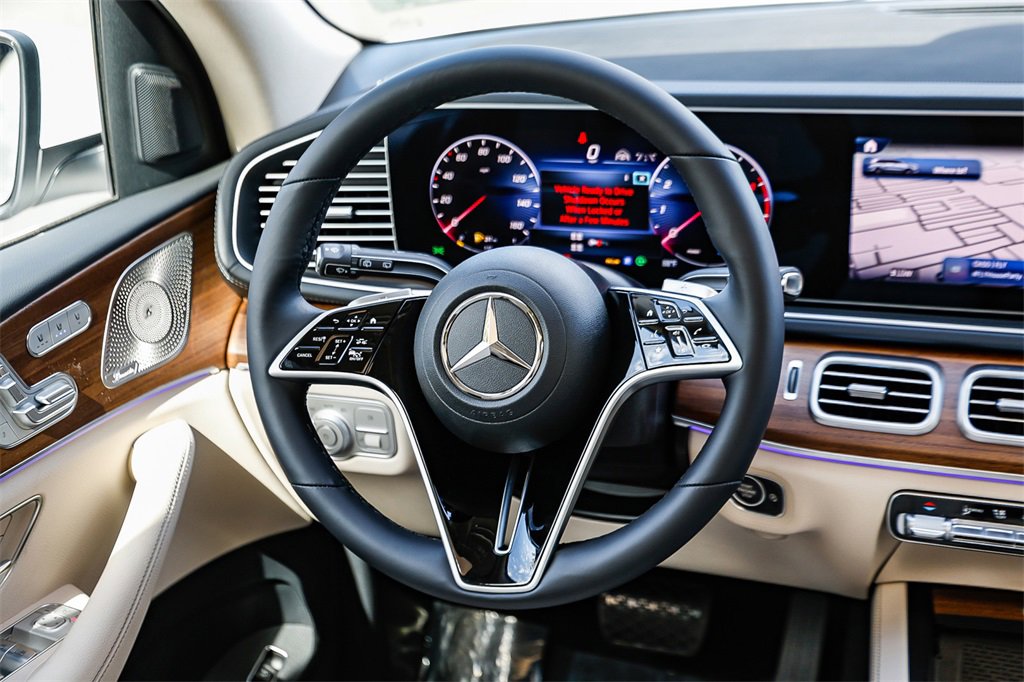 New 2026 Mercedes-Benz GLS 450 4MATIC image 13