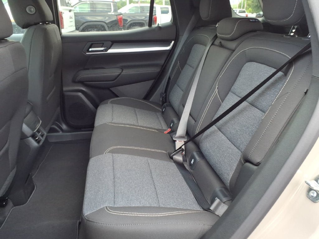New 2026 GMC Terrain Elevation FWD image 13