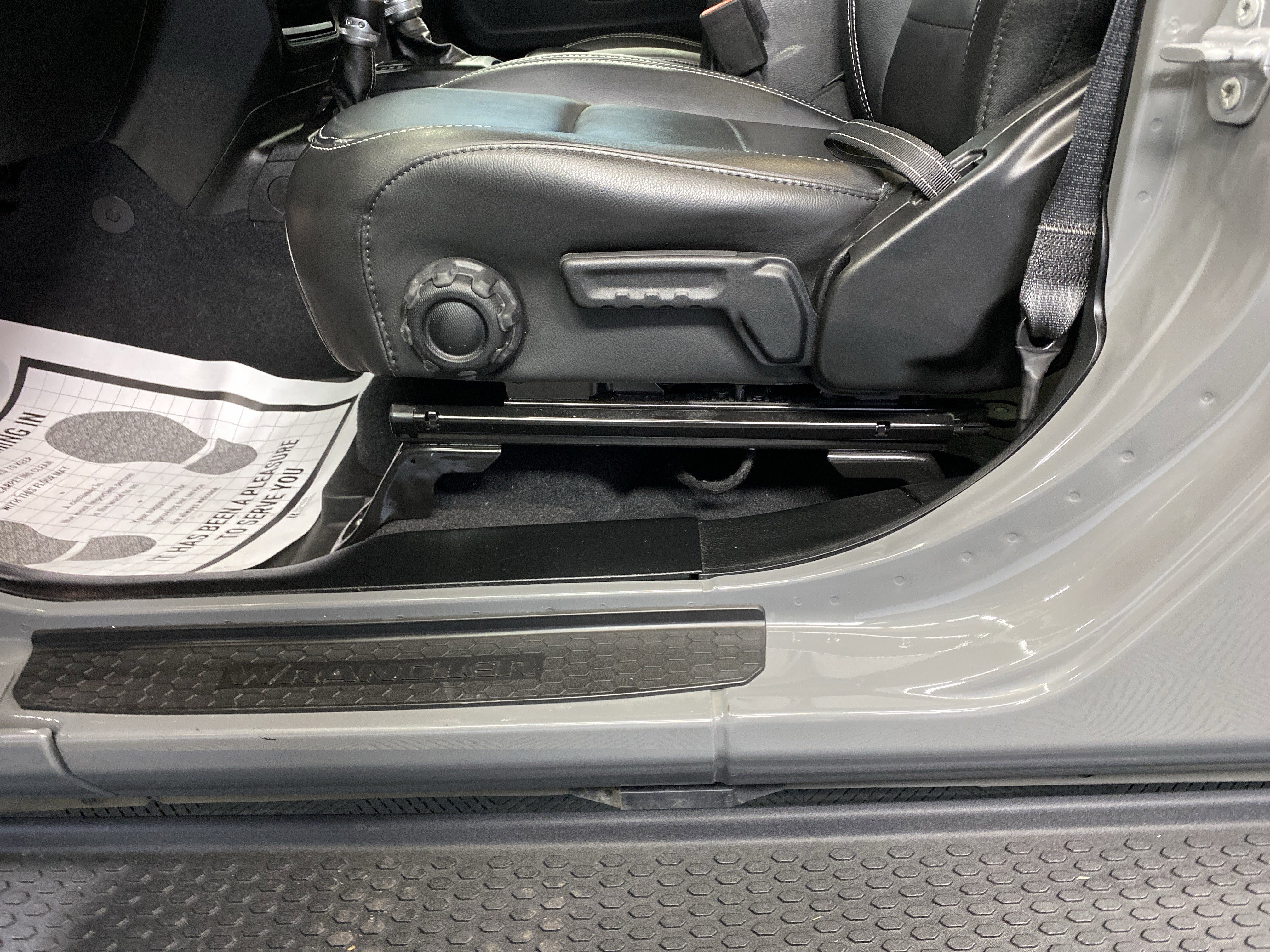 Used 2021 Jeep Wrangler Unlimited Sahara image 13