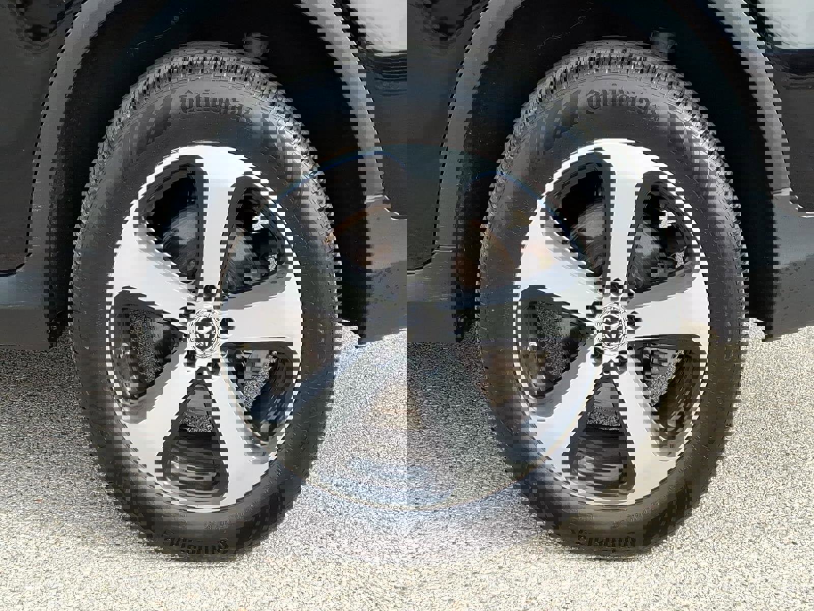 Used 2019 Mercedes-Benz GLC 350e 4MATIC image 6