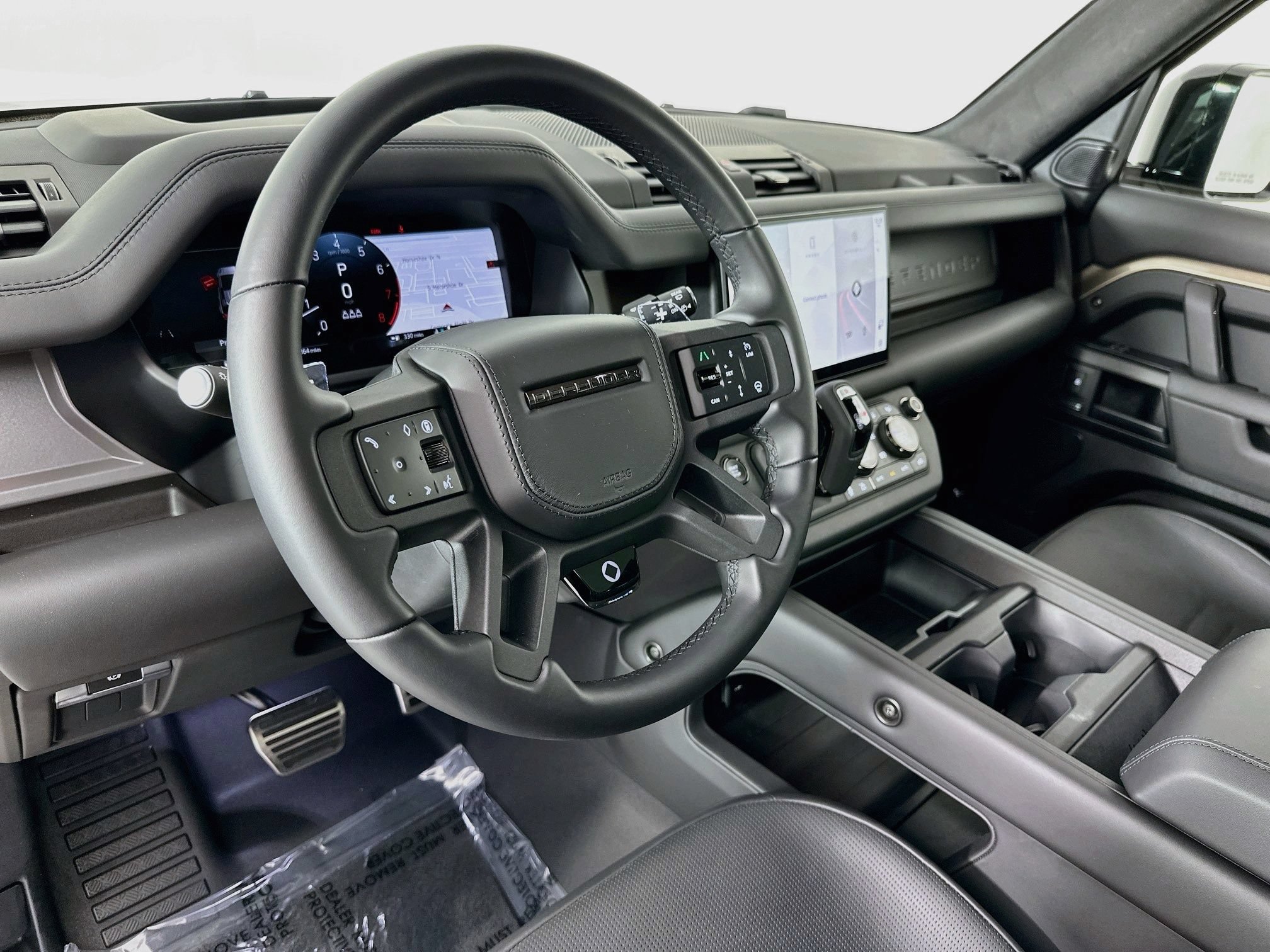 Certified 2025 Land Rover Defender 110 AWD/4WD image 10