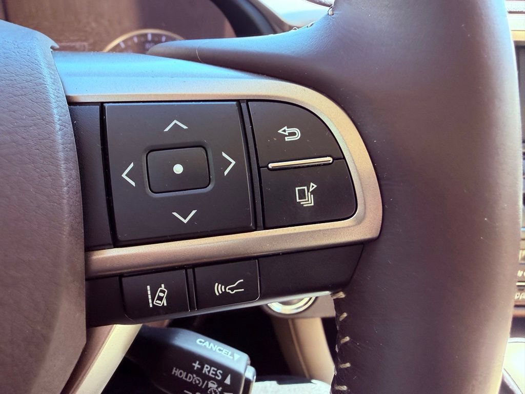 Used 2018 Lexus RX 350L FWD image 24