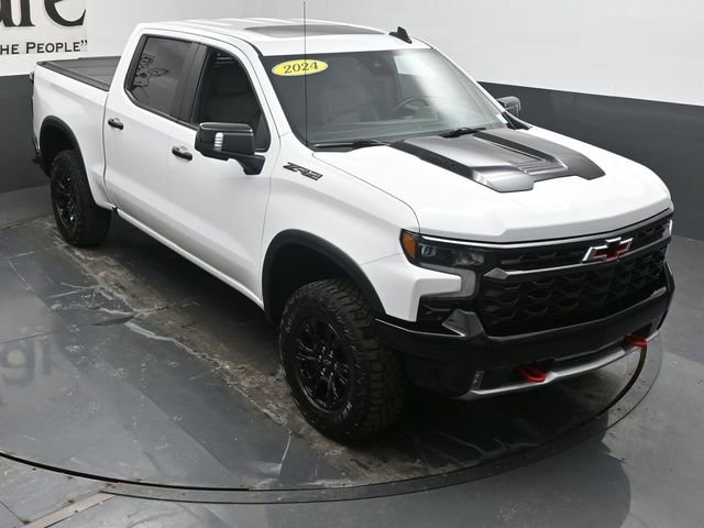 Used 2024 Chevrolet Silverado 1500 ZR2 w/ Technology Package image 46