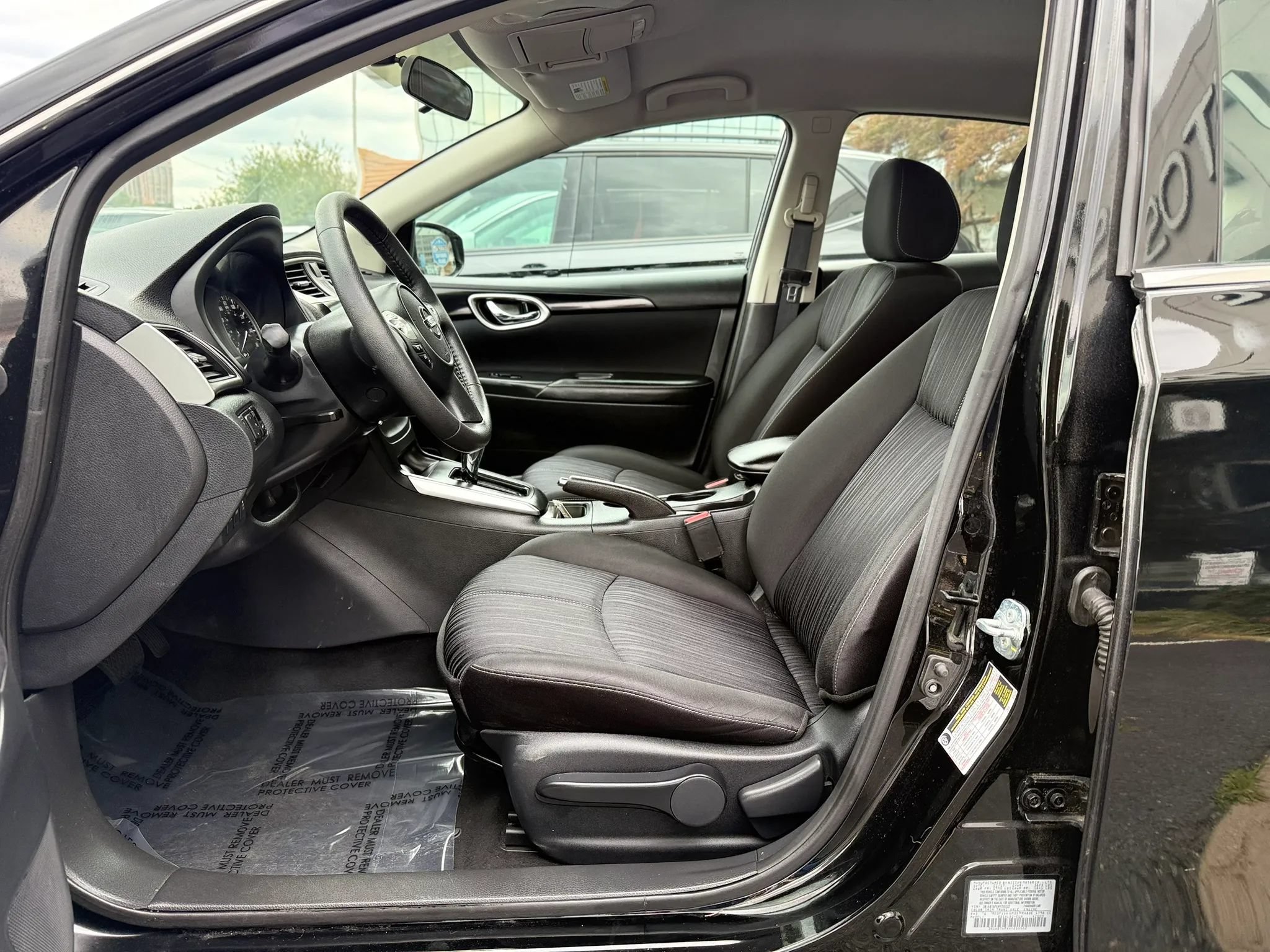 Used 2017 Nissan Sentra SV FWD image 10