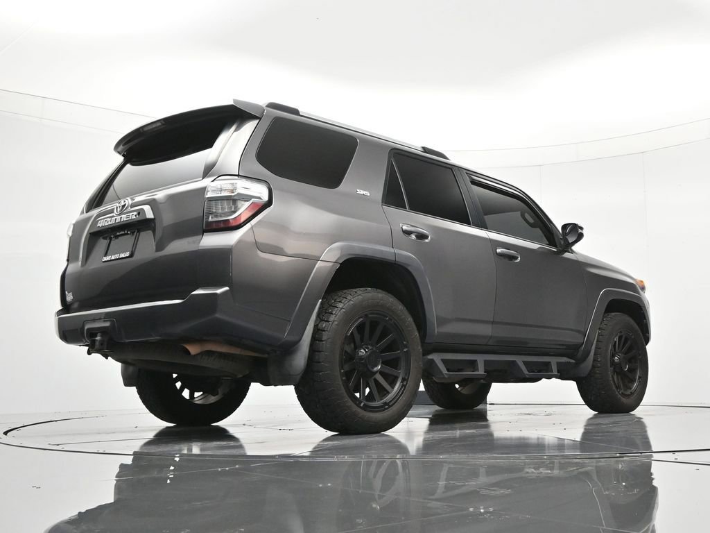Used 2019 Toyota 4Runner SR5 Premium image 42