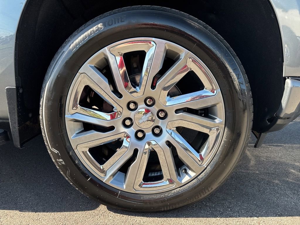 Used 2019 Chevrolet Silverado 1500 High Country w/ High Country Premium Package image 12