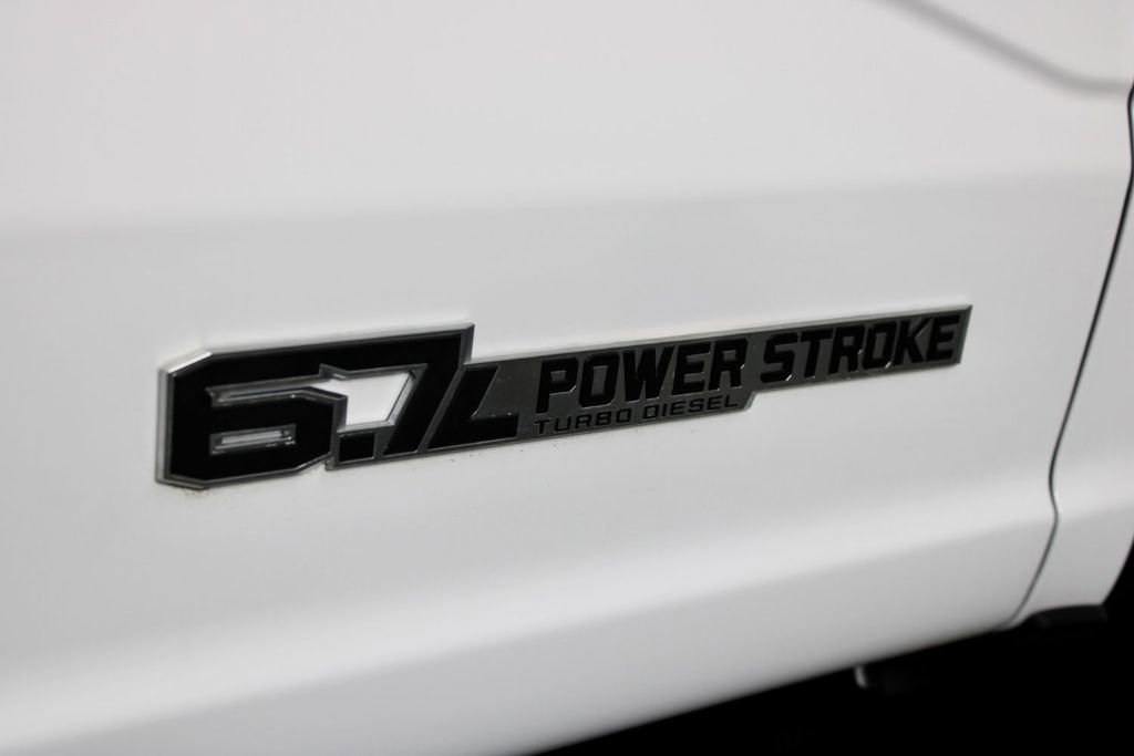 Used 2026 Ford F550 4x4 Regular Cab Super Duty w/ XL Chrome Package image 10