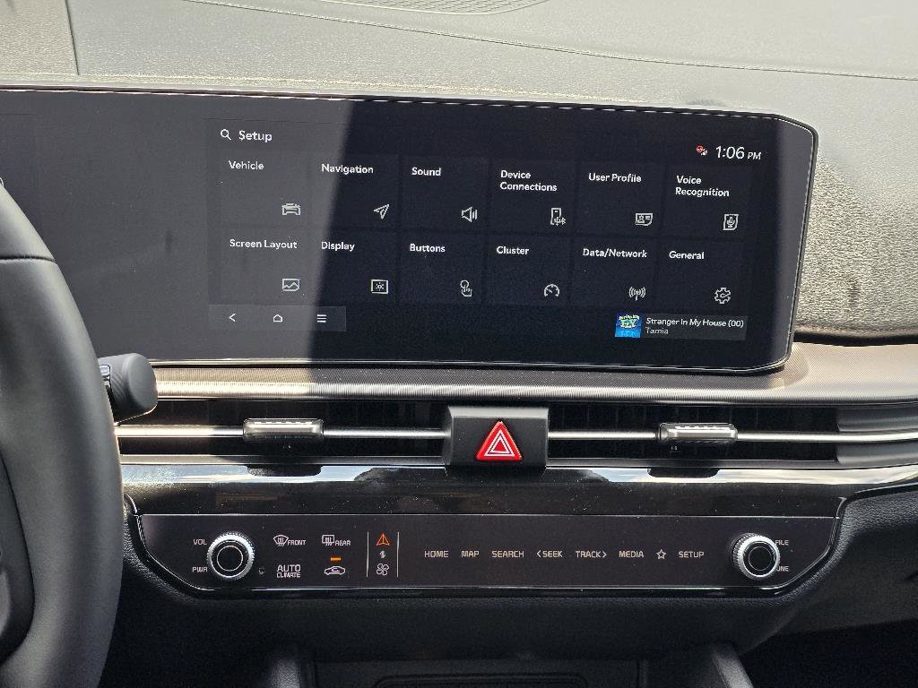 New 2026 Kia Sportage SX FWD image 8