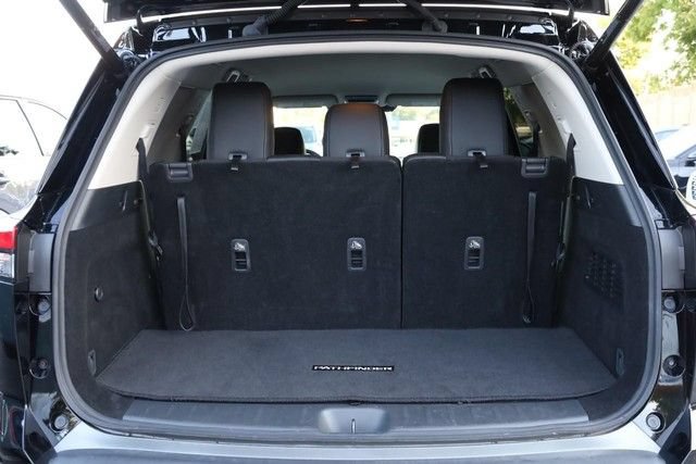 Certified 2026 Nissan Pathfinder SL FWD image 7
