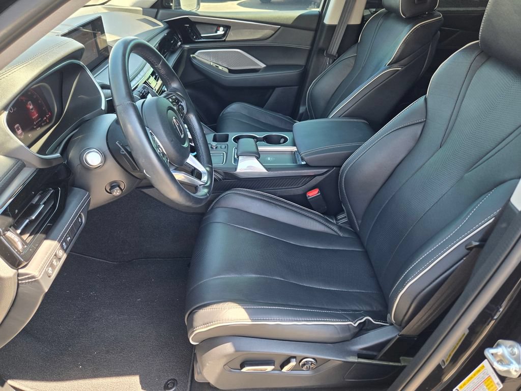 Used 2023 Acura MDX w/ Advance Package AWD/4WD image 16