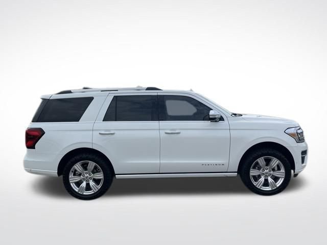Used 2024 Ford Expedition Platinum AWD/4WD image 12