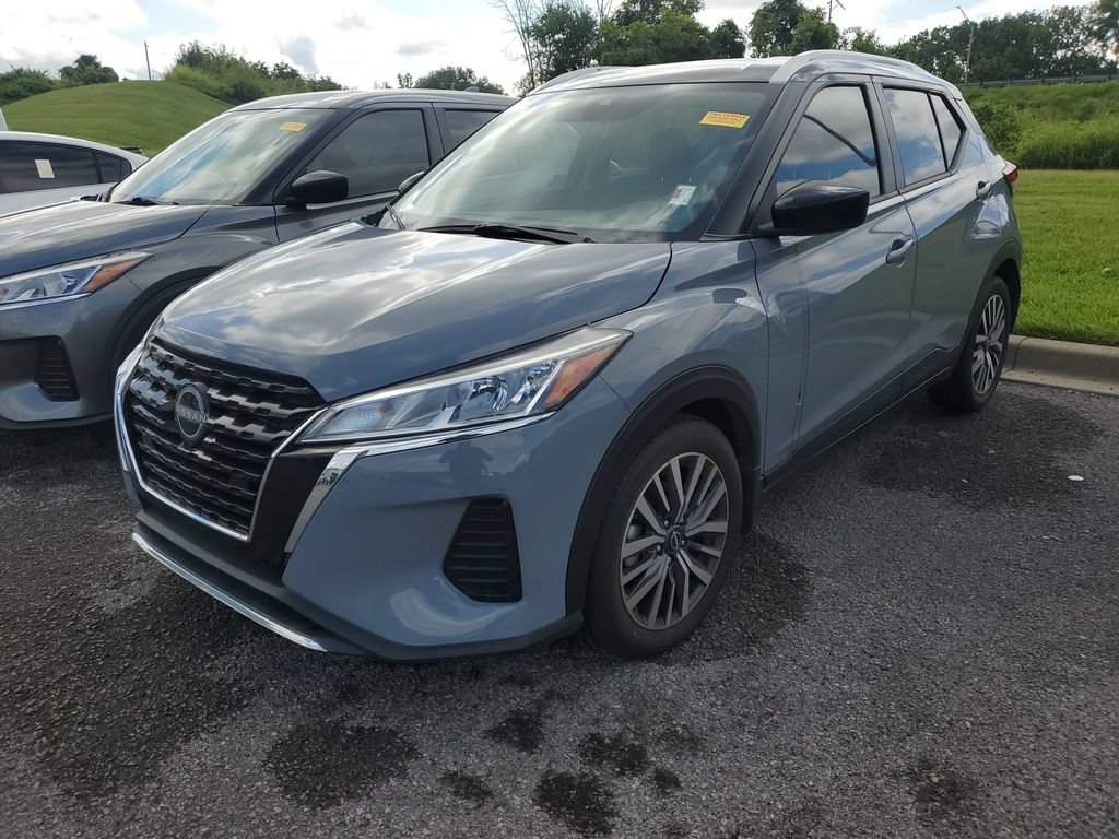 Certified 2023 Nissan Kicks SV FWD image 4