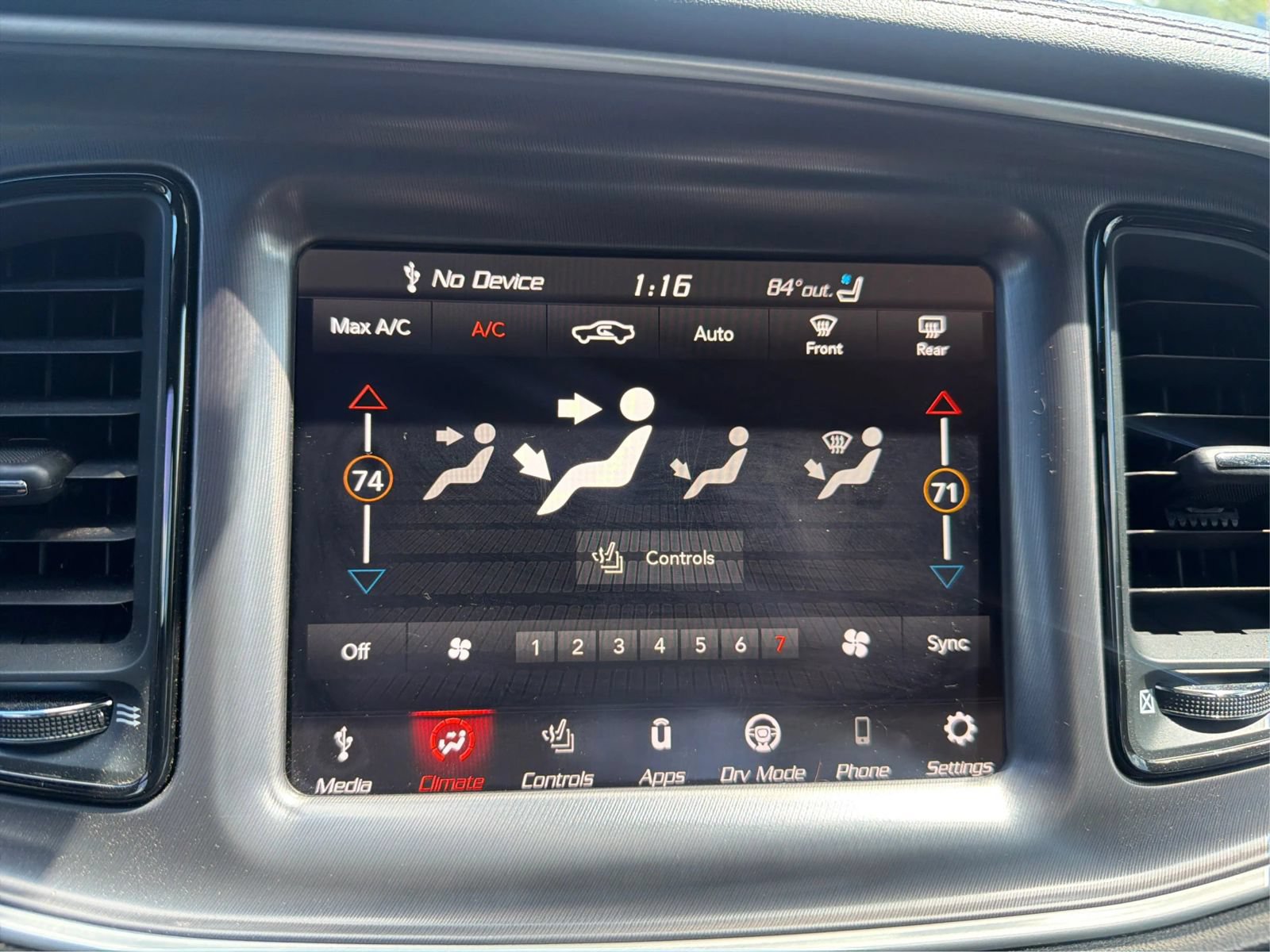 Used 2020 Dodge Challenger R/T Scat Pack RWD image 28