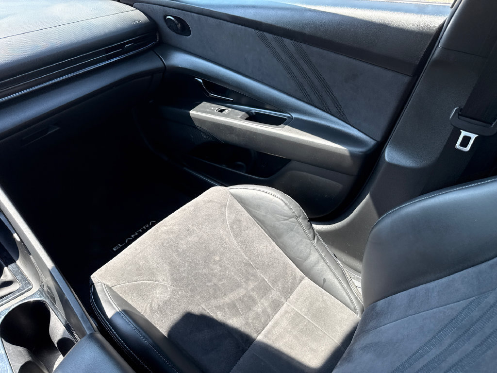 Used 2025 Hyundai Elantra N FWD image 15