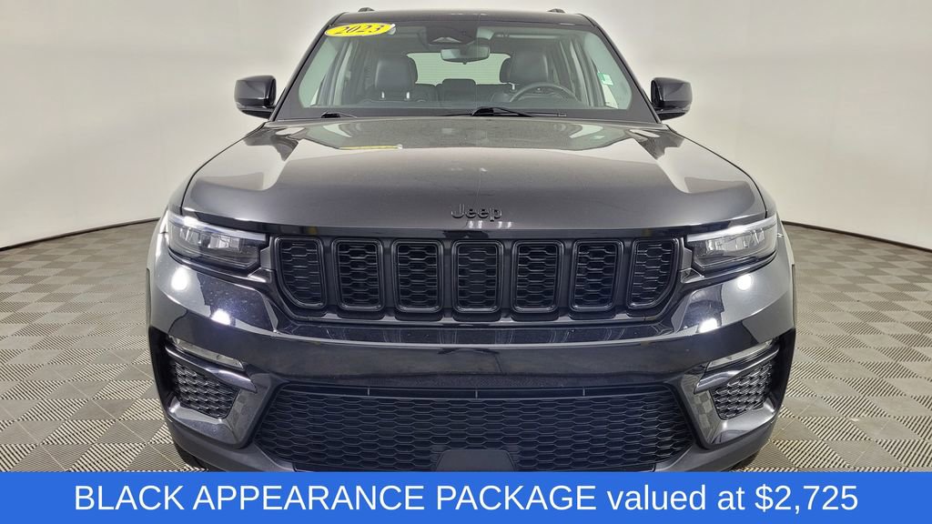 Used 2023 Jeep Grand Cherokee Limited w/ Black Appearance Package video 2