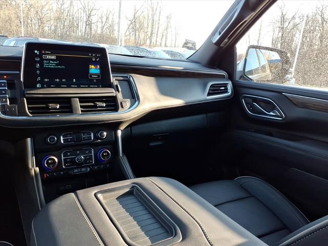 Used 2024 Chevrolet Tahoe Premier w/ Advanced Technology Package AWD/4WD image 25